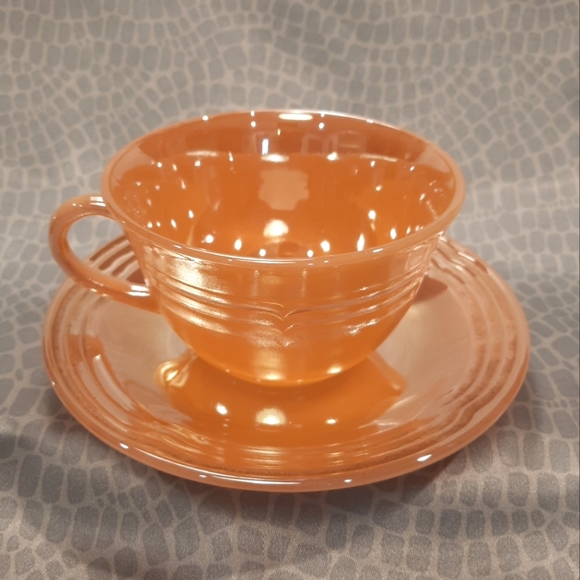 Vintage Anchor Hocking Fire King Peach Lustre Cup & Saucer Set ~ 3 Bands Pattern - Picture 3 of 9